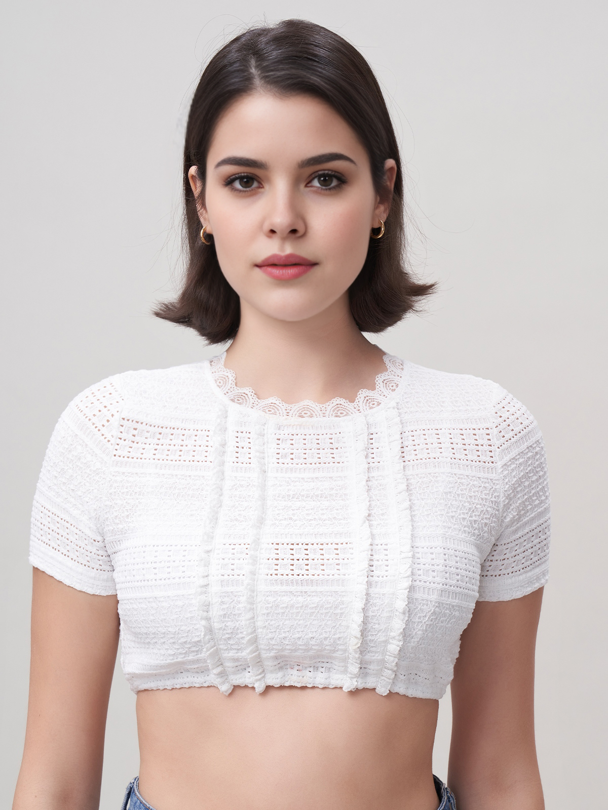 Modernes Dirndl mit Midi-Länge